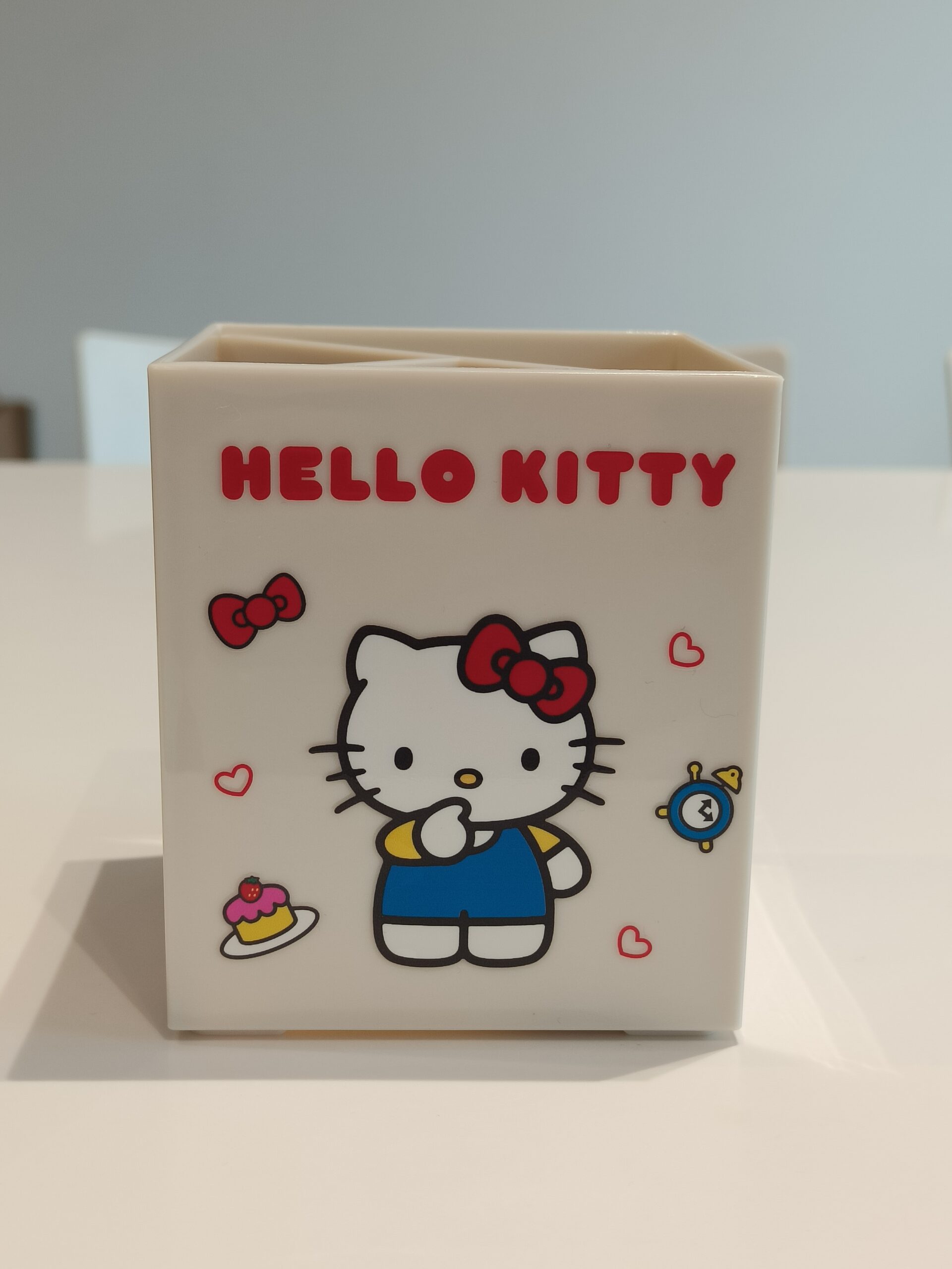 Hello Kitty Classic Style 3 Compartments Pen Holder