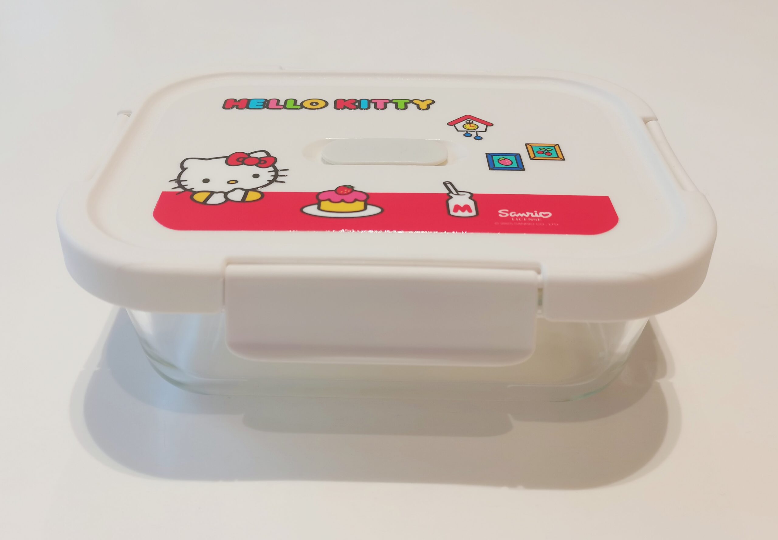 Hello Kitty Classic Style Glass Food Container 640mL